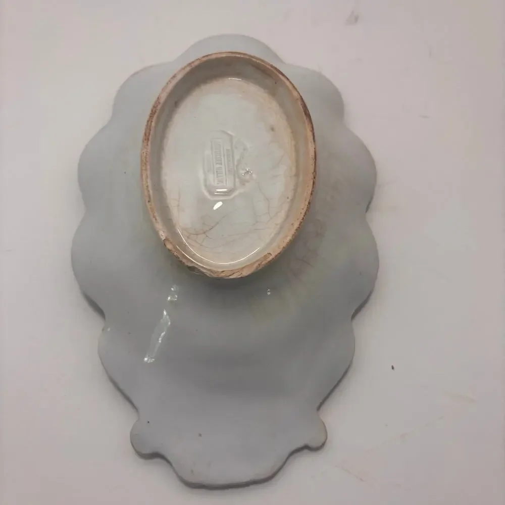 Antique Anthony Shaw White Ironstone Shell-Shaped Dish Burslem, England 1860-70s